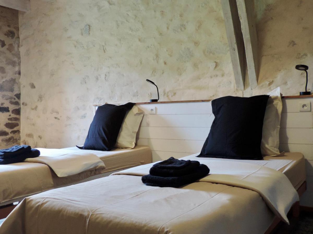 Les 5 Petits Lapins Bed & Breakfast Bar Exterior photo