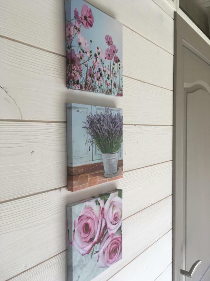 Les 5 Petits Lapins Bed & Breakfast Bar Exterior photo